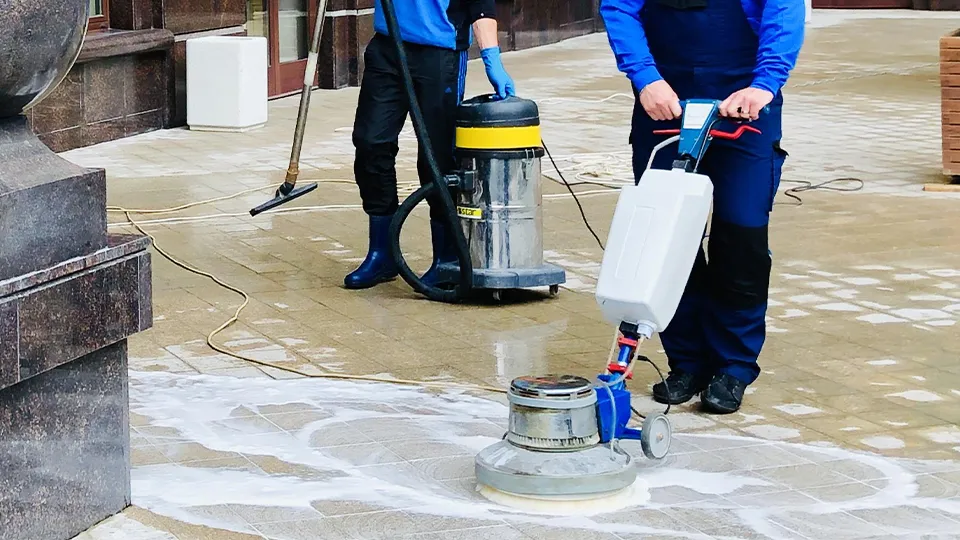 Cleaning Service 3